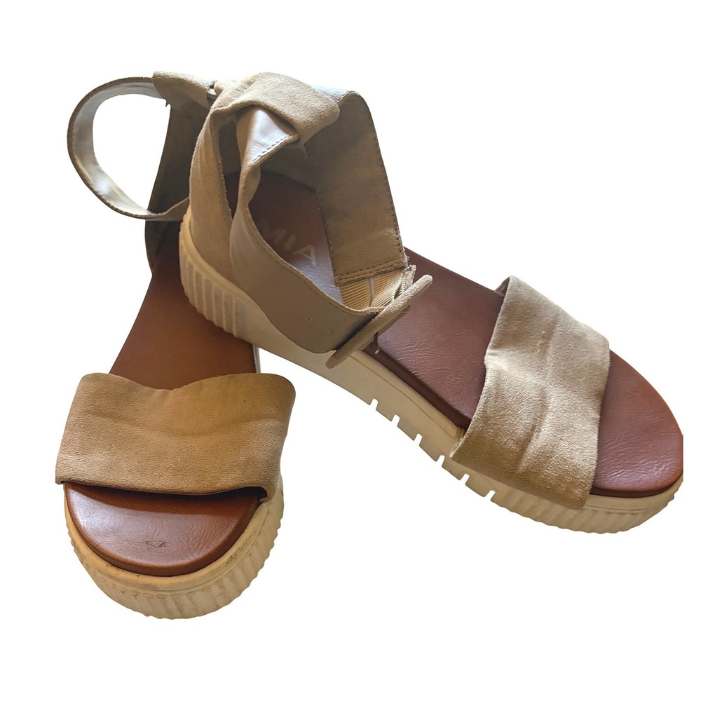 MIA Platform Sandal‎ Boho Tan Ankle Strap Buckle Suede Platform 8